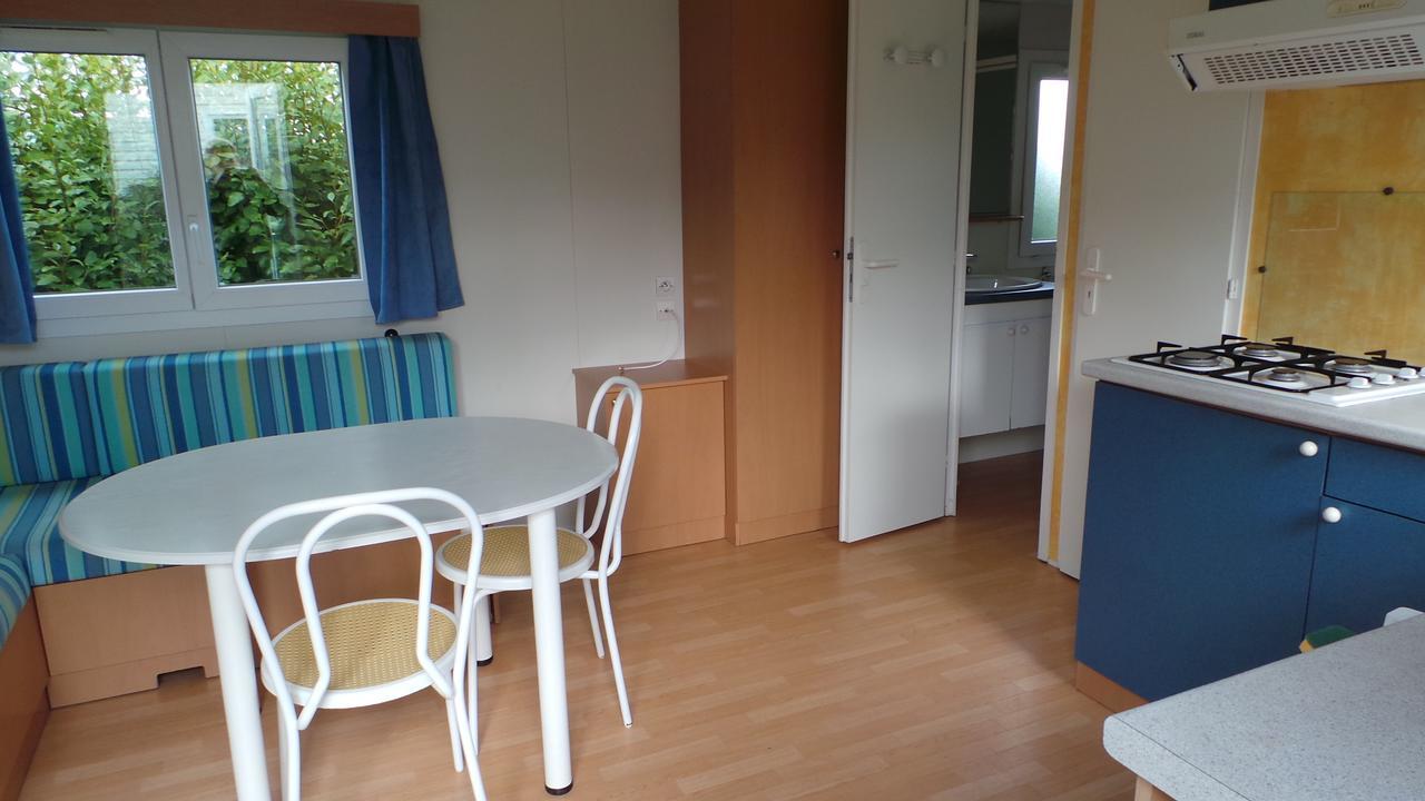 Camping De Kerurus 호텔 Plounéour-Trez 객실 사진