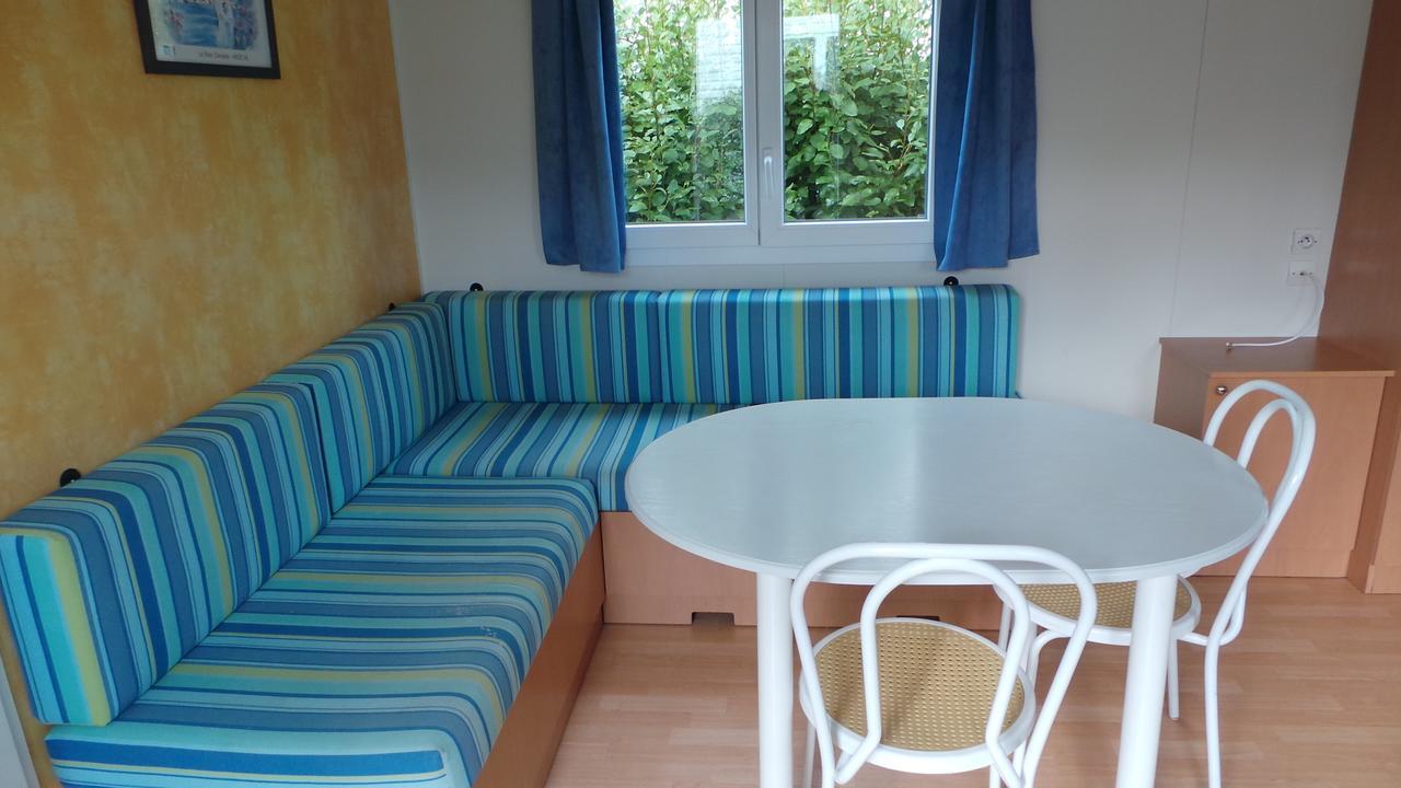 Camping De Kerurus 호텔 Plounéour-Trez 객실 사진